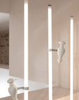 Accipicchio Floor Lamp