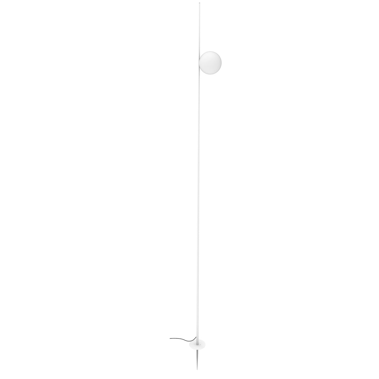 Atmosphere Outdoor Floor Lamp 1