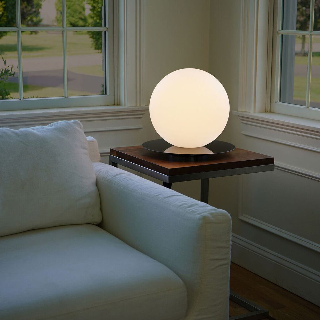 Bola Sphere Table Lamp