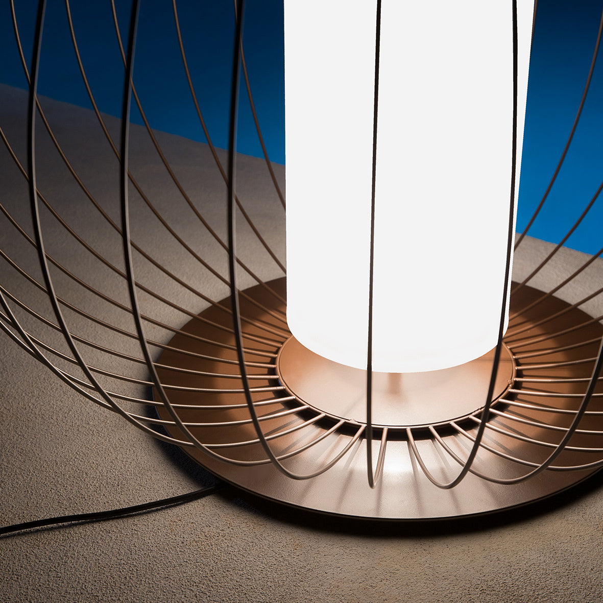 Cell Indoor Floor Lamp