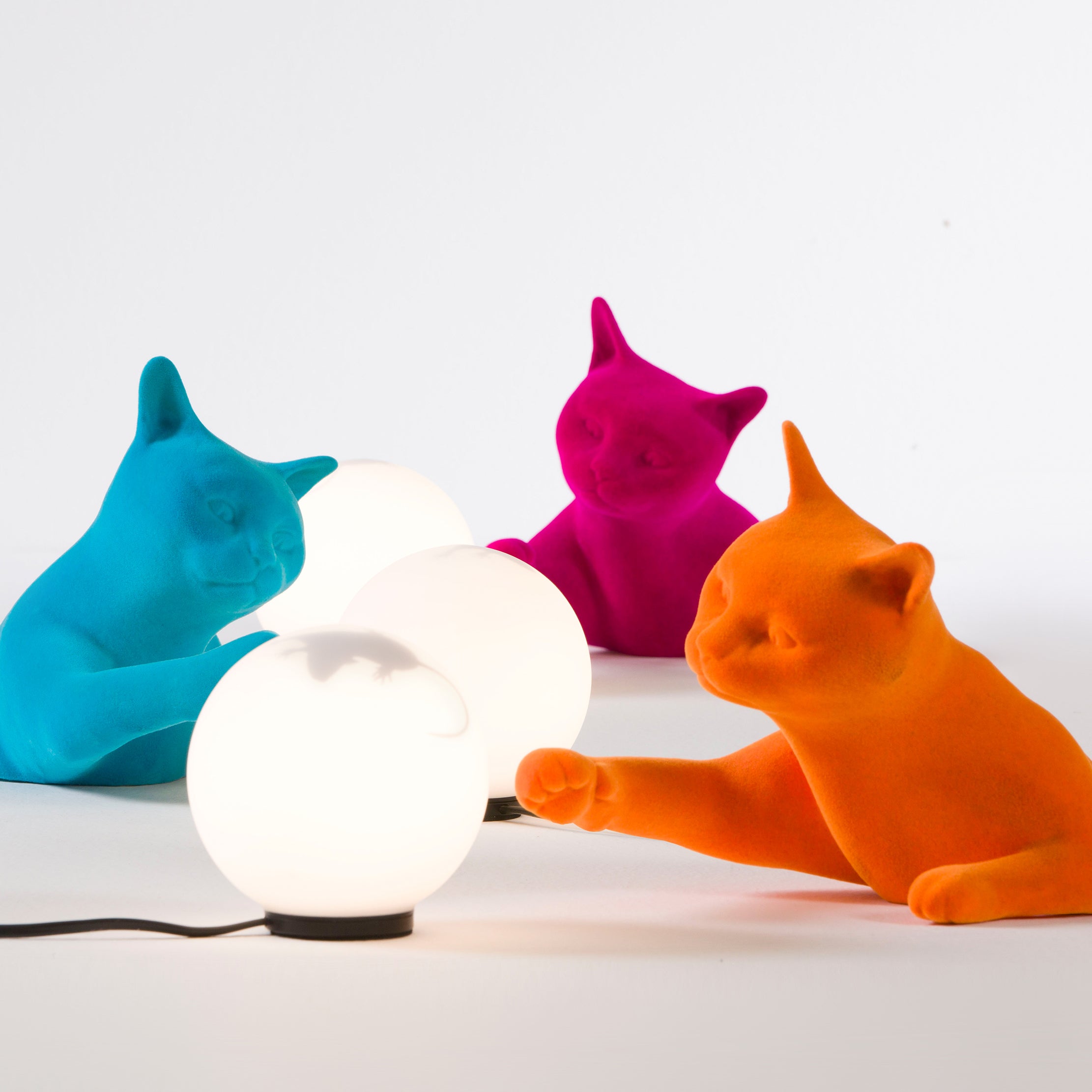 Maoo Table Lamp