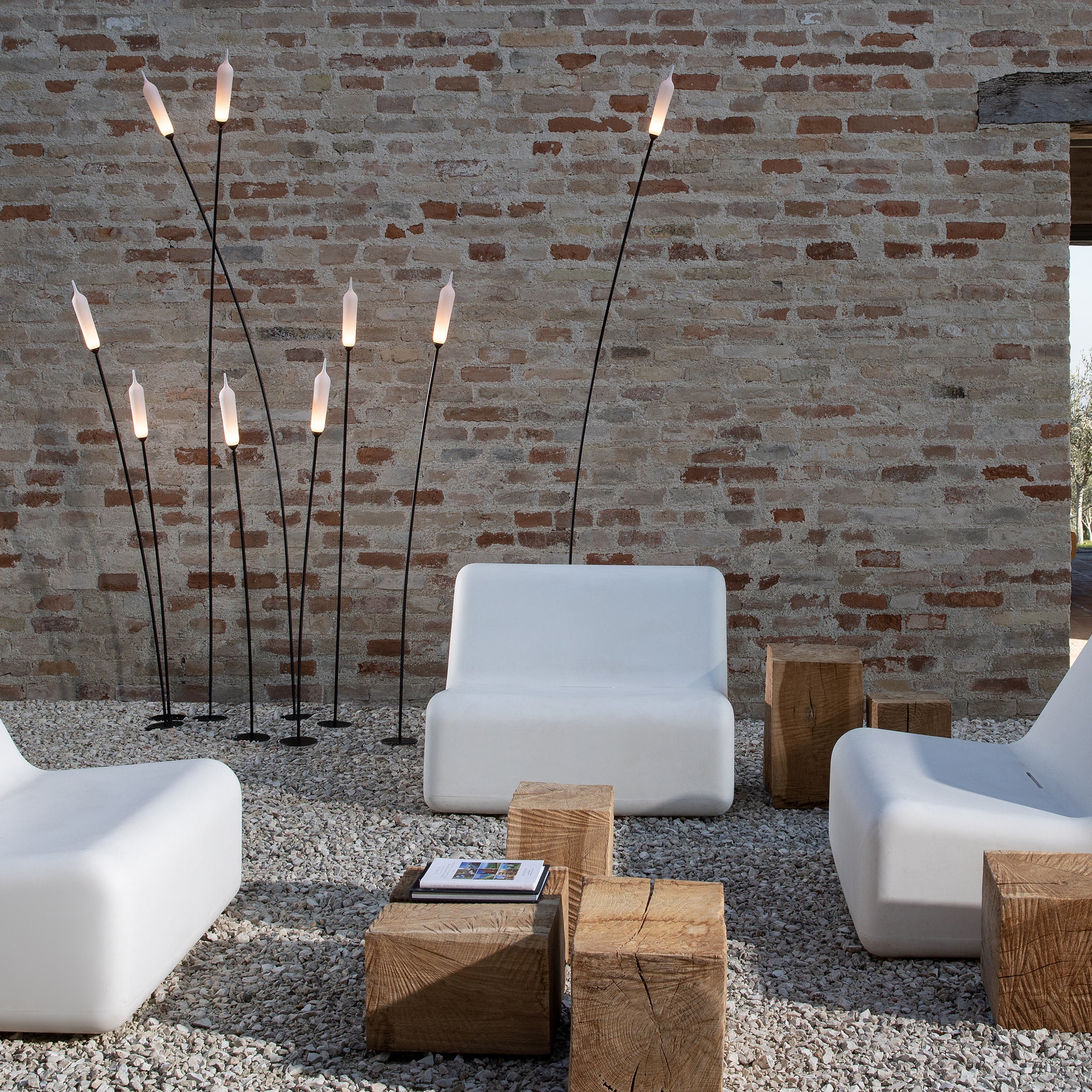 Nilo Outdoor Floor Lamp