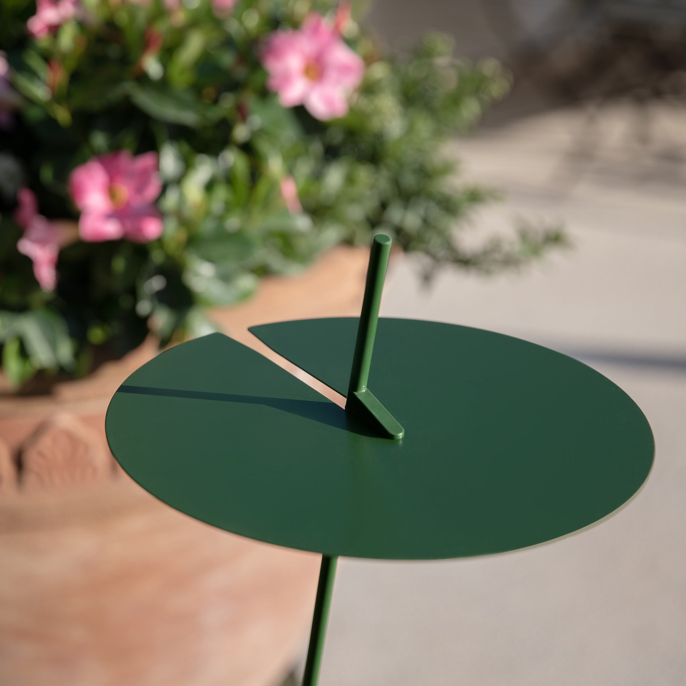 Xana Outdoor Floor Lamp